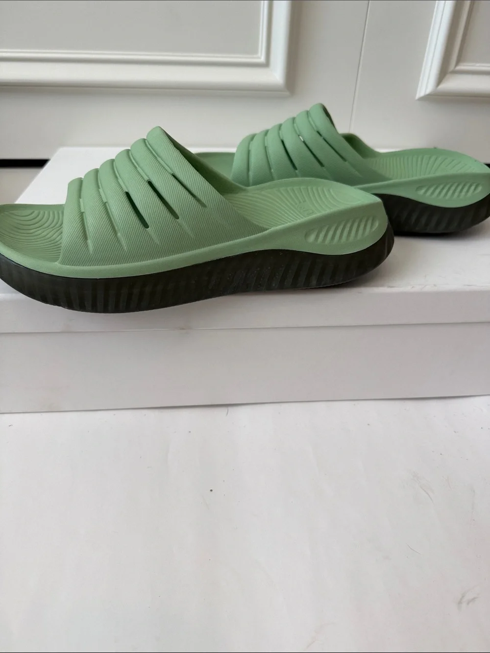 KuaiLu Women’s recovery slides